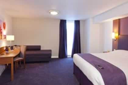 Premier Inn Birmingham Brindley Place Room
