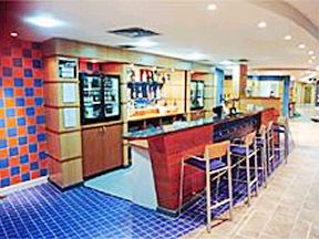 Photograph Express by Holiday Inn Glasgow City- Riverside restaurant