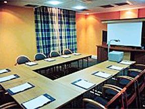 Jurys Inn Glasgow Business Rooms