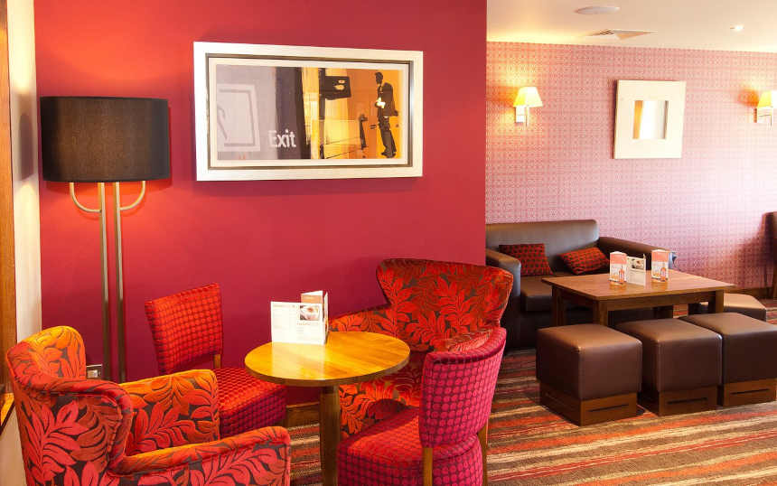 Premier Inn Hotel John Lennon Airport Thyme Restaurant