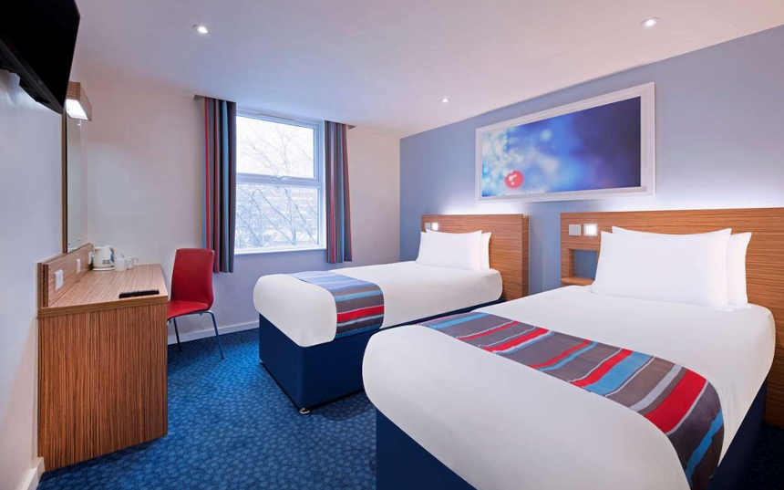 Travelodge Liverpool John Lennon Airport twin room